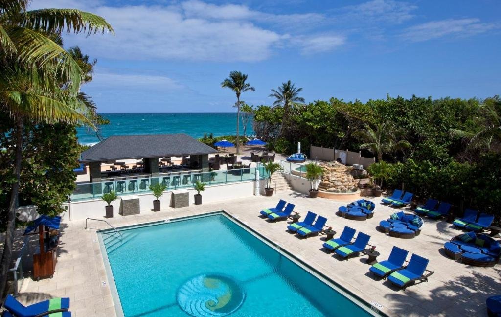 Beachfront view at Jupiter Beach Resort & Spa, an eco-friendly resort in Palm Beach County, Florida.