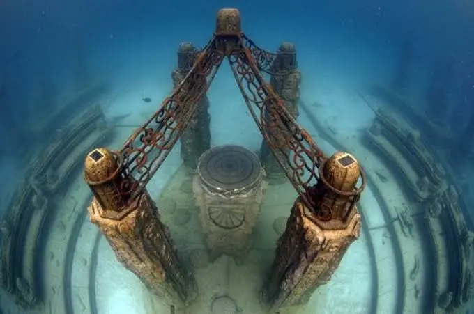 Architectural columns and chained entrance at Neptune Memorial Reef in Key Biscayne