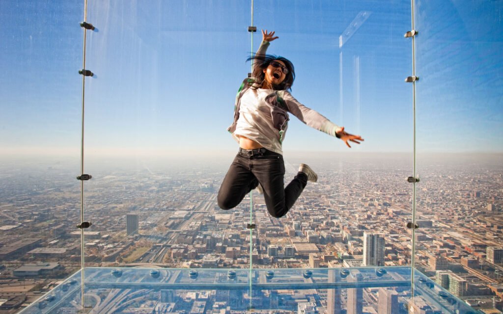 Things to do guide: Willis Tower Glass Platform